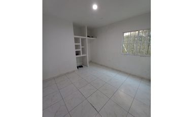 Comoda Casa en VENTA  Barrio centro de soledad