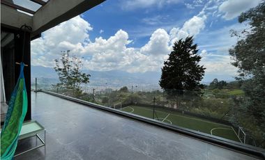 VENTA CASA CAMPESTRE LOMA DEL ESCOBERO PARTE BAJA, ENVIGADO