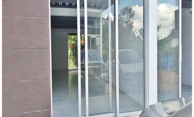 Venta de Local comercial  110 m² en Llanogrande