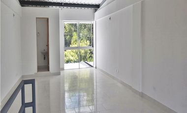 Venta de Local comercial  110 m² en Llanogrande