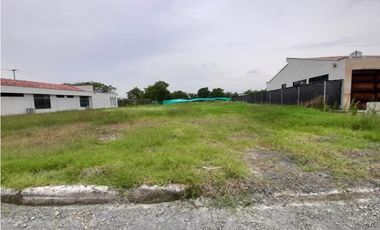 Lote terreno en venta en condominio cerrado Rozo Valle Colombia