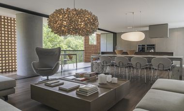 HERMOSO  APARTAMENTO EN VENTA EN EL  1er PARQUE DE LAURELES