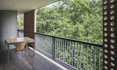 HERMOSO  APARTAMENTO EN VENTA EN EL  1er PARQUE DE LAURELES