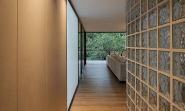 HERMOSO  APARTAMENTO EN VENTA EN EL  1er PARQUE DE LAURELES