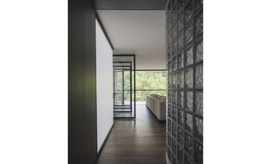 HERMOSO  APARTAMENTO EN VENTA EN EL  1er PARQUE DE LAURELES