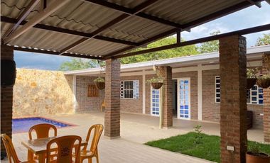 Santa Elena Valle del Cauca (El Cerrito)-Finca para estrenar en venta