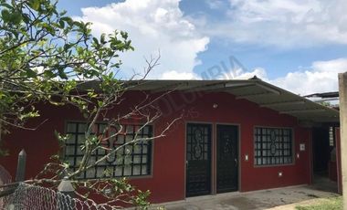 Casa Finca en venta en Mesitas del Colegio