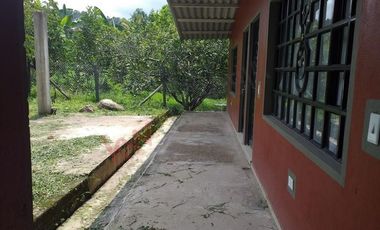 Casa Finca en venta en Mesitas del Colegio
