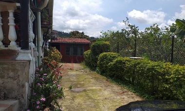 Casa Finca en venta en Mesitas del Colegio