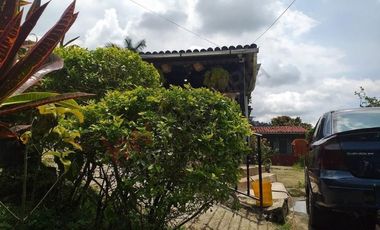 Casa Finca en venta en Mesitas del Colegio