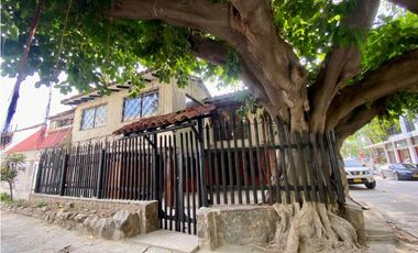 SE ARRIENDA CASA DE 3 HABITACIONES EN EL RODADERO