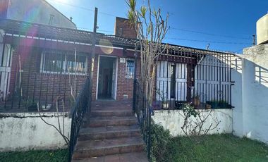 Chalet en venta en Bernal Centro