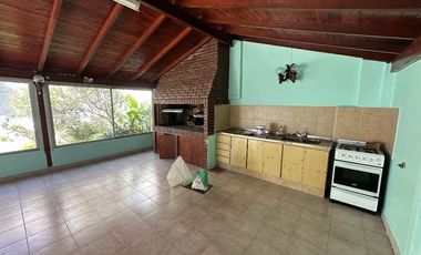 Chalet en venta en Bernal Centro