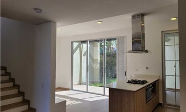 Venta de Casa en Unidad Cerrada en la Ceja