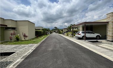 VENTA DE CASA CAMPESTRE EN ARMENIA, QUINDIO, COLOMBIA