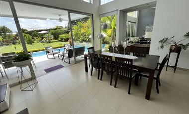 VENTA DE CASA CAMPESTRE EN ARMENIA, QUINDIO, COLOMBIA