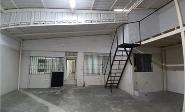 ARRIENDO LOCAL-BODEGA EN FLORIDA NUEVA