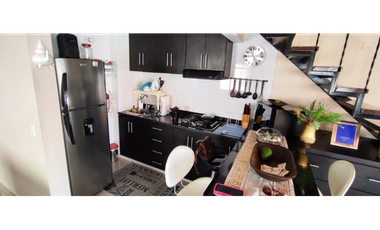 Venta de apartamento duplex de 130 M2 en 380 mill en La Mesa Cund, COL