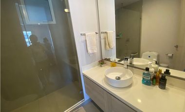 ARRIENDO APARTAMENTO DOS ALCOBAS MORROS IO