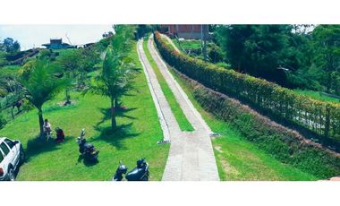 Hermosa casa campestre dos niveles en marinilla vereda campo alegre