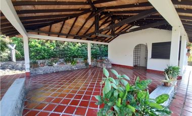 Belén - Hermosa casa campestre en conjunto cerrado en venta Palmira