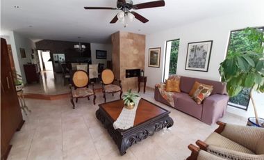 Belén - Hermosa casa campestre en conjunto cerrado en venta Palmira