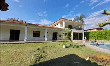 Belén - Hermosa casa campestre en conjunto cerrado en venta Palmira
