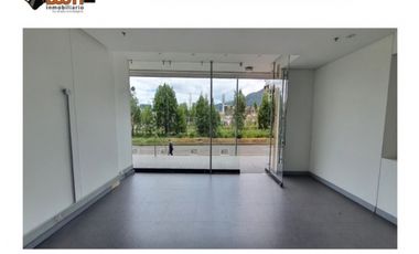 ARRIENDO LOCAL 112 M2 EN CALLE 100 CON 7