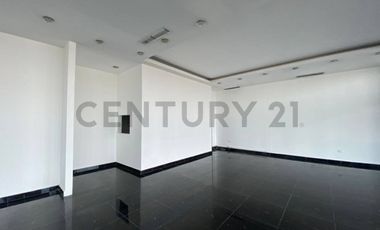 Puerto Santa Ana: Local con Vista al Rio Guayas V.Vill