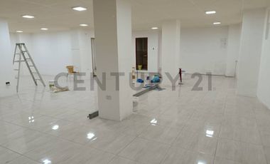 Venta de Inmueble Productivo en La Libertad, Santa Elena