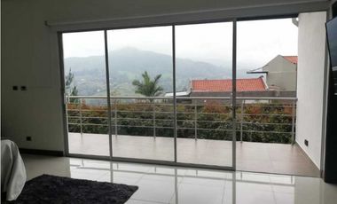 Venta de Casa Campestre Unidad Cerrada el Retiro