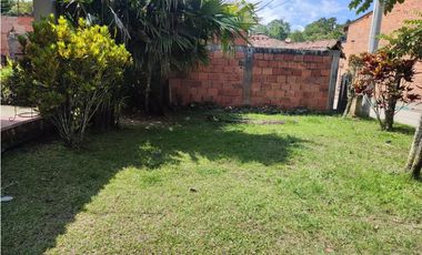 VENDO CASA LOTE EN LA MAGDALENA