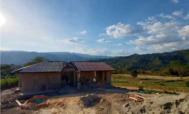 Venta de Casas Campestres Nuevas En La Mesa Cundi