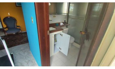 Linda casa urbana zona zona verde, 231 M2 en 550 mill en La Mesa Cund