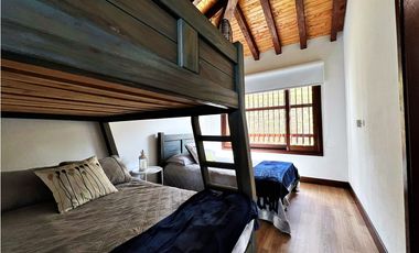 Casa campestre en arriendo en unidad cerrada cerca de San Antonio