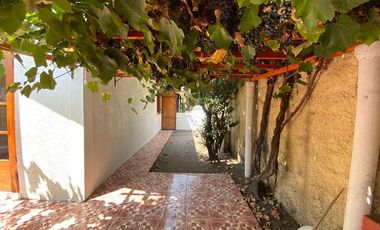 Casa en Arriendo en Neut Latour / Fleming