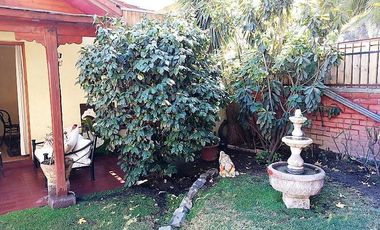 Casa en Arriendo en Neut Latour / Fleming