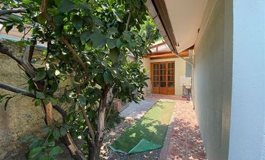 Casa en Arriendo en Neut Latour / Fleming