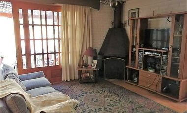 Casa en Arriendo en Neut Latour / Fleming