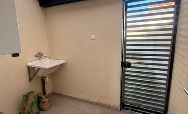 Casa en Arriendo en condominio la castellana