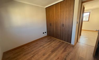 Casa en Arriendo en condominio la castellana