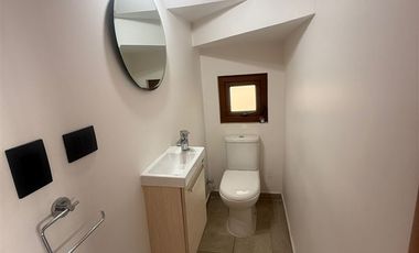 Casa en Arriendo en condominio la castellana