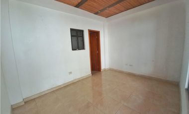 Maat vende Casa, Centro-Villeta 130m2 $420Millones