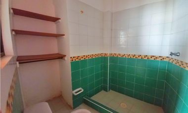 Maat vende Casa, Centro-Villeta 130m2 $420Millones