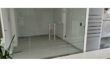 Local En El Centro Cerca Al Hospital De La Mesa Cundi