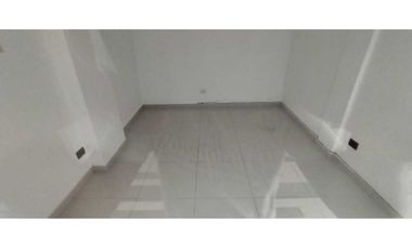 Local En El Centro Cerca Al Hospital De La Mesa Cundi