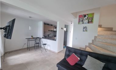 CASA PARA LA VENTA SECTOR GALICIA-CERRITOS