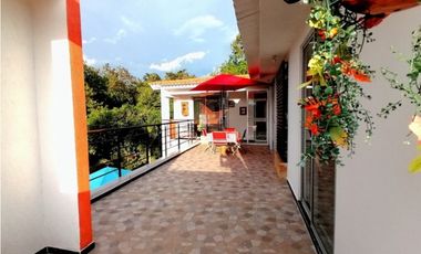 CASA CON PISCINA EN VENTA PORTAL DE PEÑALISA. RICAURTE, CUNDINAMARCA