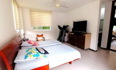 CASA CON PISCINA EN VENTA PORTAL DE PEÑALISA. RICAURTE, CUNDINAMARCA