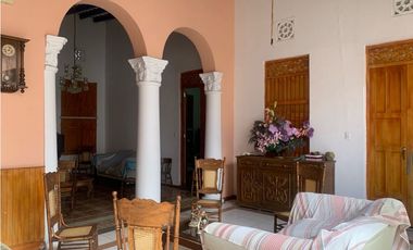 VENTA HOSTAL- CENTRO DE SANTA MARTA